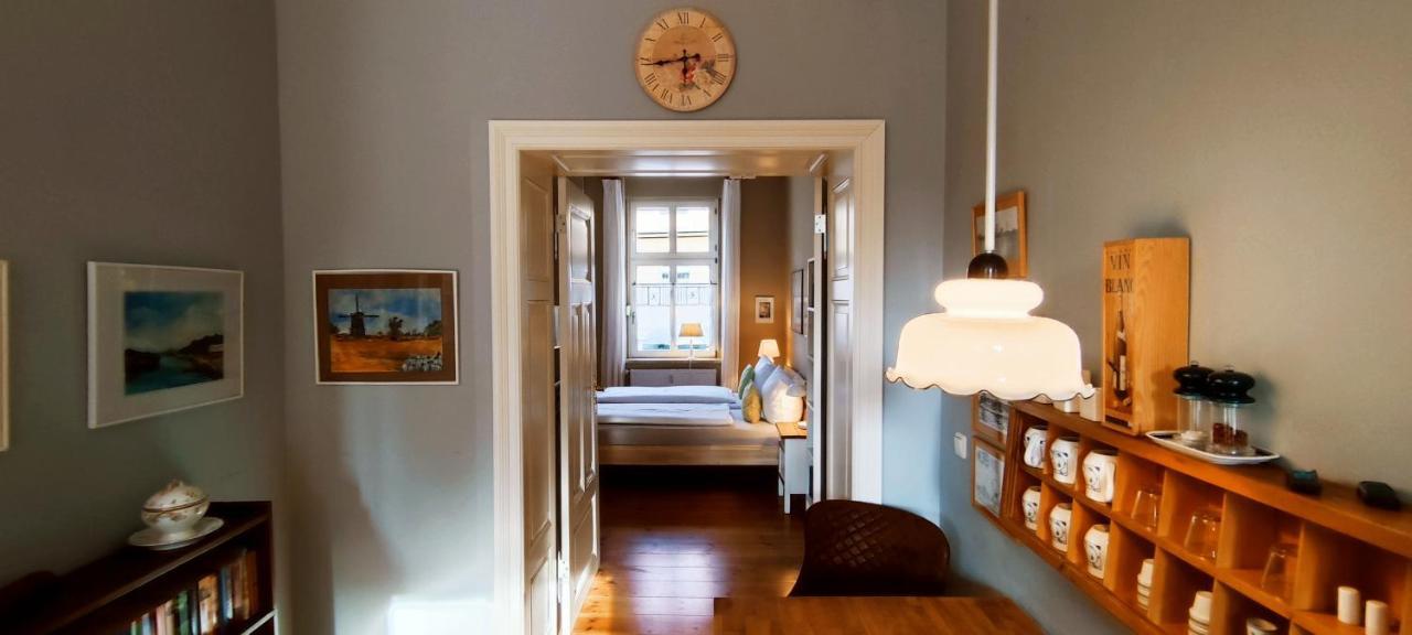 Loggiahaus Am Schloss, 5 Ferienwohnungen, Teils Mit Schloss- Und Seeblick Apartment Rheinsberg