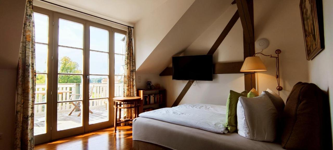 Loggiahaus Am Schloss, 5 Ferienwohnungen, Teils Mit Schloss- Und Seeblick Apartment *