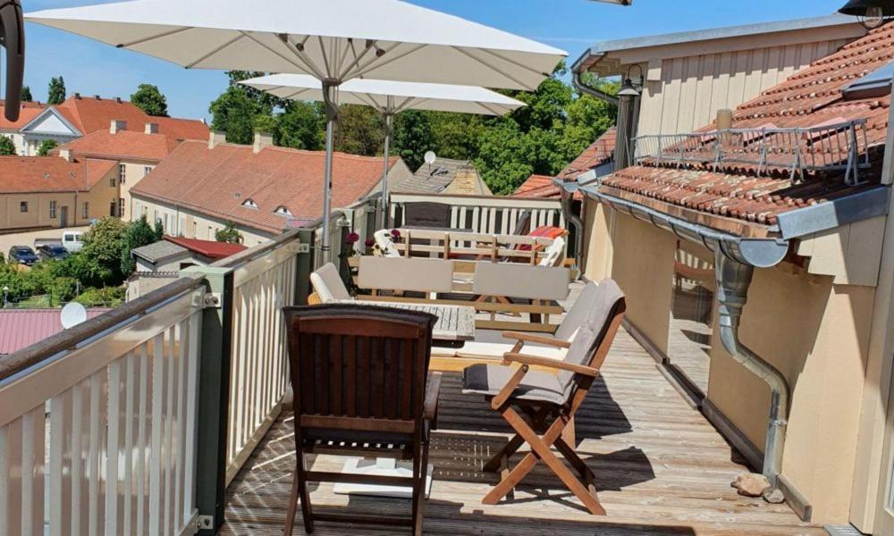 Loggiahaus Am Schloss, 5 Ferienwohnungen, Teils Mit Schloss- Und Seeblick Apartment Rheinsberg