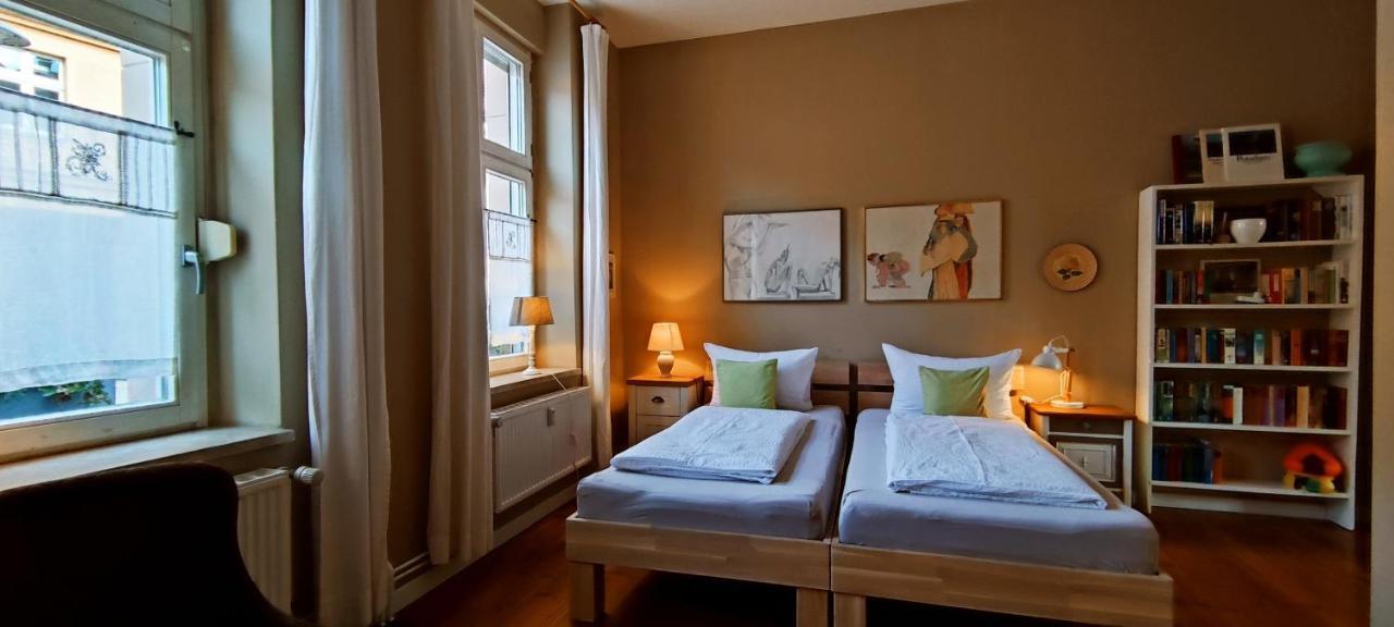 Loggiahaus Am Schloss, 5 Ferienwohnungen, Teils Mit Schloss- Und Seeblick Rheinsberg